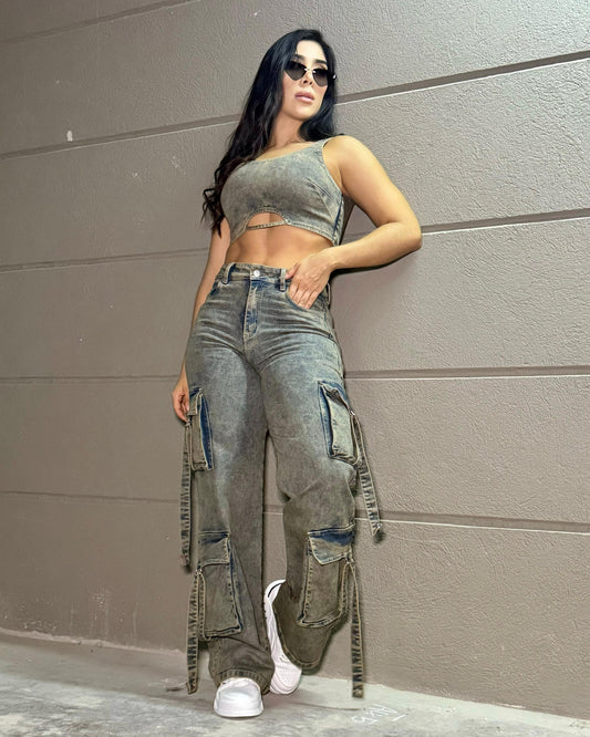 SET BOMBSHELL