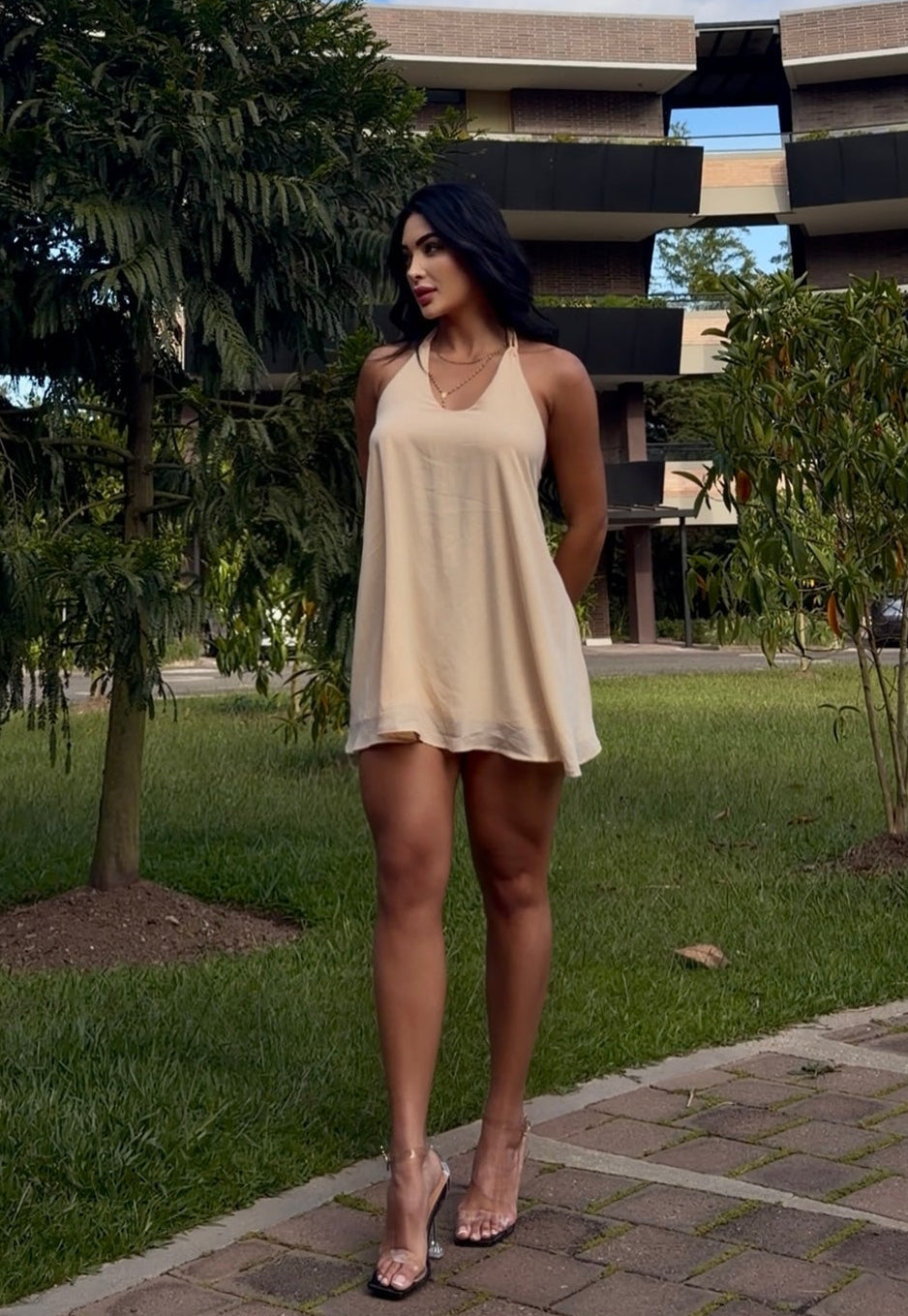 VESTIDO AURA